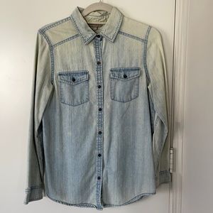 Nordstrom (Rubbish) Chambray Button Down